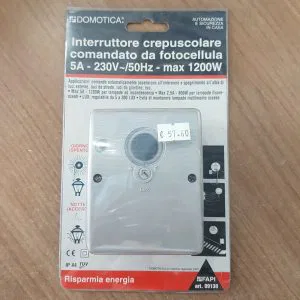 Domotica 09138 interruttore crepuscolare comandato fotocellula RISPARMIA ENERGIA