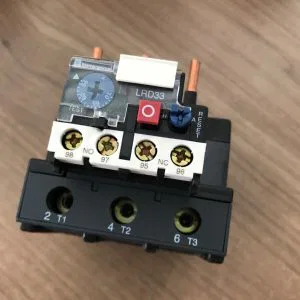 Schneider Relè LRD3361 TeSys telemecanique sovraccarico termico protezione