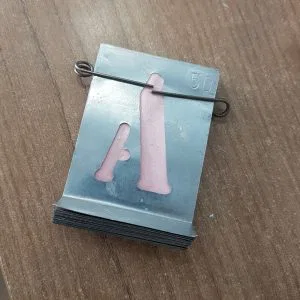 27 STAMPINI TRAFORATI LETTERE alfabeto MM.50 LAMIERA ZINCO STAMPI SCRITTA