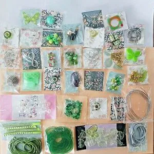 COD-F3 STOCK LOTTO mix GREEN KIT STARTER BIGIOTTERIA charms perline perle beads