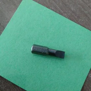 Inserto DIN 3127 taglio 0,8 x 5,5  FERRAMENTA HOBBY TUV GS A.R. FRESS