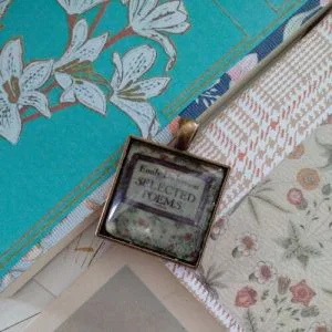 E1 Emily Dickinson ciondolo Book Libro Letteratura Artigianato cabochon handmade