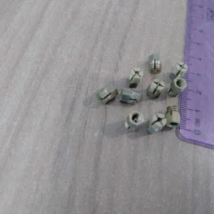 10 Inserti filettati M4 lunghezza 7,9mm