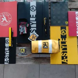 V159 lotto cartoleria cancelleria A Style portapenne quaderni IDEA REGALO