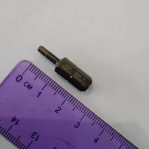 USH Inserto esagonale SW 2,5  lunghezza 25mm SW2,5