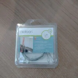 Nielsen 2 Cavi In Acciaio 1,3mm / 200cm Con Occhiello gancio Plastica