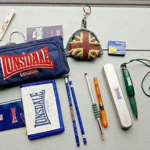 V85 LONSDALE  Lotto scuola cartoleria cancelleria IDEA REGALO