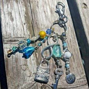 HOPE INFINITY hand made *Arya* ciondolo portachiavi blue regalo artigianato