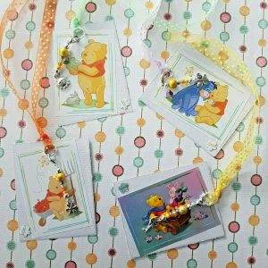 w3 Winnie Pooh HANDMADE set biglietti chiudipacco bomboniere ciondolo disney