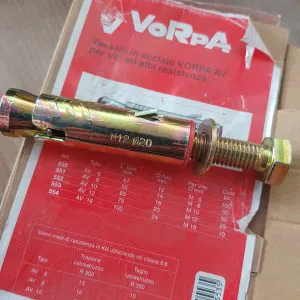 1 Tassello in Acciaio con VITE  VORPA AV 12 Ø20 L.75 mm M12