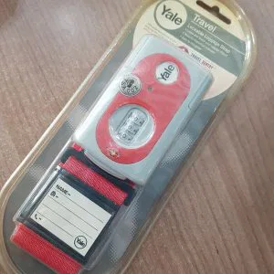 YALE TRAVEL LUCCHETTO SICUREZZA BAGAGLIO CODICE COMBINAZIONE CINGHIA ROSSO