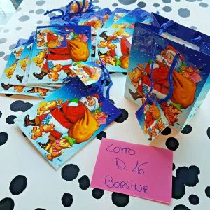 COD.D16)  LOTTO NATALE 12PZ BORSINE REGALO BAGS GIFT REGALI CHRISTMAS OFFERTA