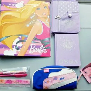 V65  BARBIE DEHA  Lotto scuola cartoleria cancelleria IDEA REGALO