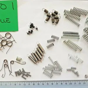 Lotto I stock MOLLE assortite 100Pz MISTI minuteria ferramenta hobby modellismo