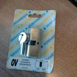 Potent- Cilindro Decentrato Ottonato Sagomato S 61 28 33 404100000 3 Chiavi