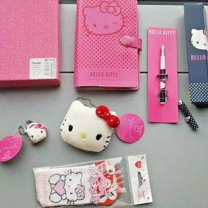 V39 HELLO KITTY   stock lotto scuola cartoleria cancelleria IDEA REGALO