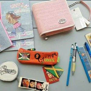 V30 ONYX  stock lotto scuola cartoleria cancelleria IDEA REGALO