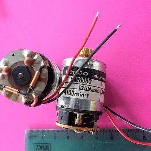 MOTORINO ELETTRICO LENCO LM8080 75N.CM 22Vcc 4100 MIN 1 NUOVI MODELLISMO SILMA