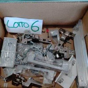 Cod 6) Kit Minuteria Ferramenta Assemblaggio Montaggio Mobili Fai Da Te Stock