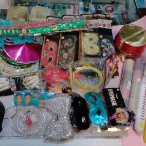 Lotto F accessori carnevale II SCELTA maschere cappelli scherzi