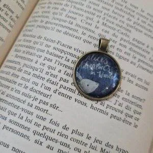AL1) cabochon ciondolo Alice in Wonderland Book Libro Artigianato gift regalo