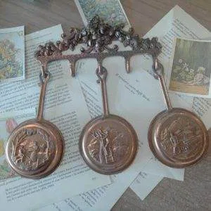 V3)  Set Piccole  Padelle Lavorate Formelle  Oggetti Rame Vintage Antiquariato