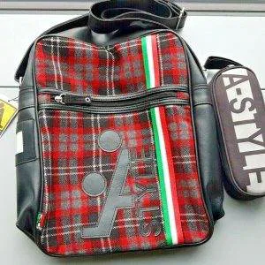 V93  A.STYLE TRACOLLA    Lotto scuola cartoleria cancelleria IDEA REGALO