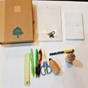 V104 COMPENDIUM PENNE MATITE Lotto scuola cartoleria cancelleria IDEA REGALO