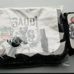 V90 GAUDI  Lotto scuola cartoleria cancelleria IDEA REGALO