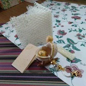 Bomboniere B2 BATTESIMO NASCITA Culla Dondolo ANTICATA Beige ORO Rete Nastrino