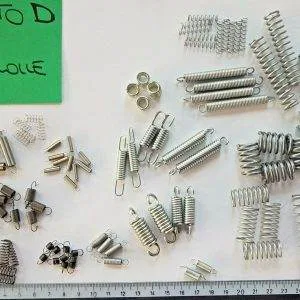 Lotto D stock MOLLE assortite 100Pz MISTI minuteria ferramenta hobby modellismo