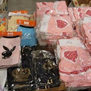 MAXI LOTTO B) ABBIGLIAMENTO CANI STOCK RIVENDITA VESTITI CAPPOTTI MAGLIE STOCK