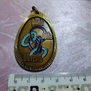 Medaglia Giochi Gioventù Anni 70/80 Sportiva Colore Bronzo Blu Rara Ovale Ottone