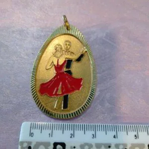 Medaglia Ballo Anni 70/80 Sportiva Colore Oro Rara Ovale Ottone