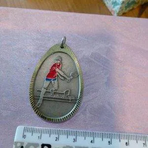 Medaglia Tennis Anni 70/80 Sportiva Colore Argento Rara Ovale Ottone