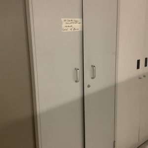 Armadi in metallo usati
